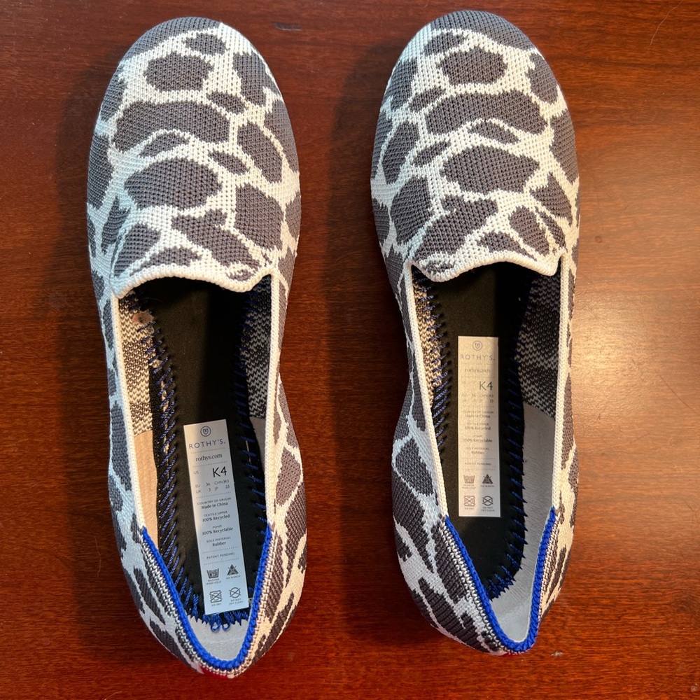 Rothy’s size 4 loafers